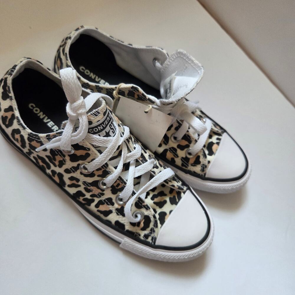 Converse Leopard Sneakers Size 6 - Picture 3 of 11